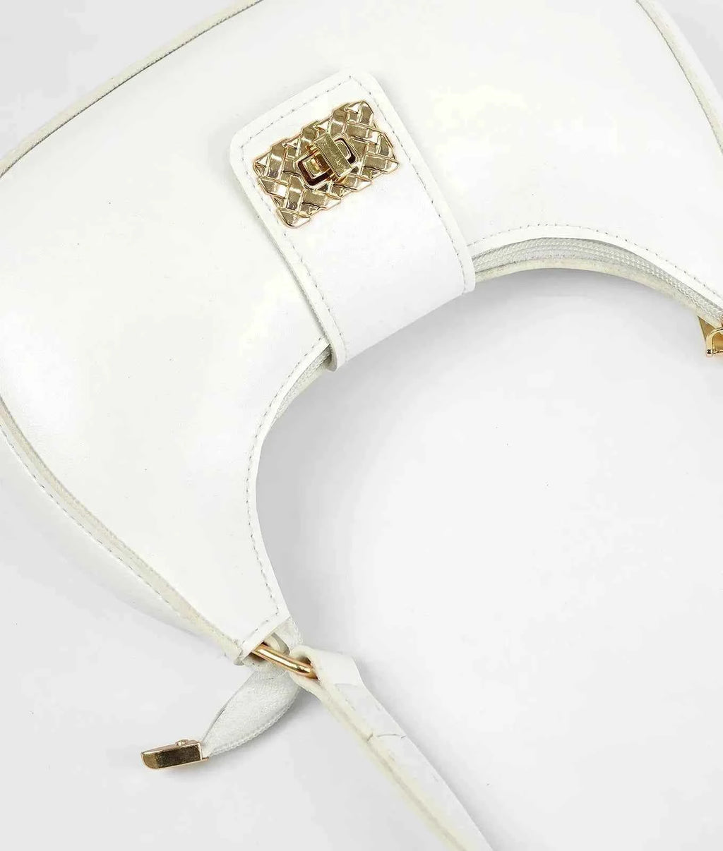 Bella Luxe Shoulder Bag for Women in Pakistan | Nayab Khatoon