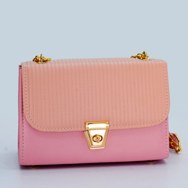 Elegant Designer Bags | Stylish Handbags with Gold Chains for Every Occasion