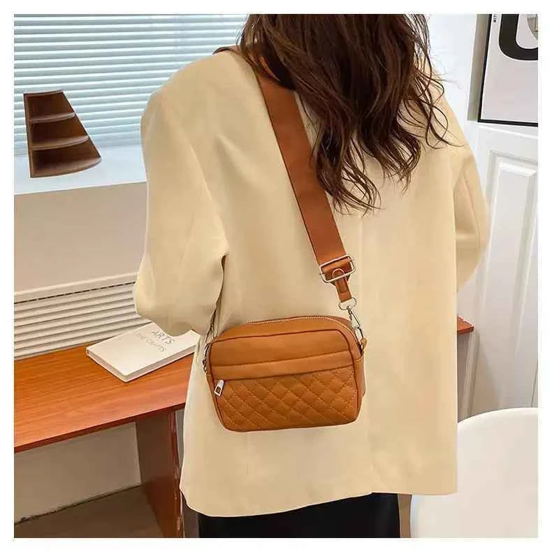 Quilted Crossbody Bag with Coin Pocket | Nayab Khatoon Pakistan