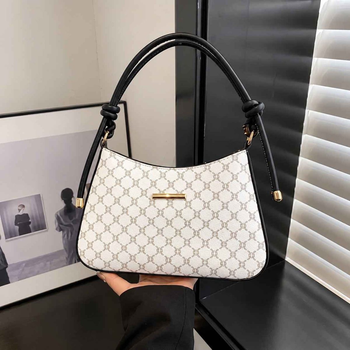 Zarelle Shoulder Bag white