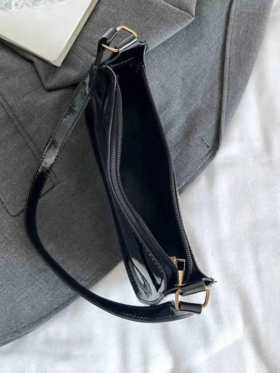 Veloura Black Shoulder Bag for Women